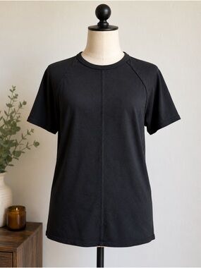 INC International Concepts Black Crewneck Short Sleeve Tee